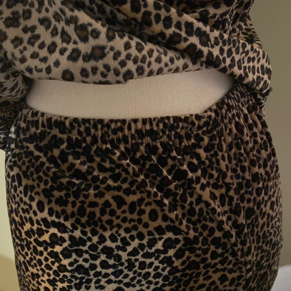 Leopard print pjs - Picture 4 of 5